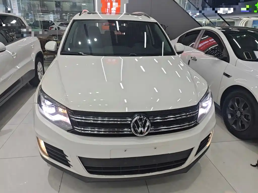 Volkswagen Tiguan — миниатюра 3
