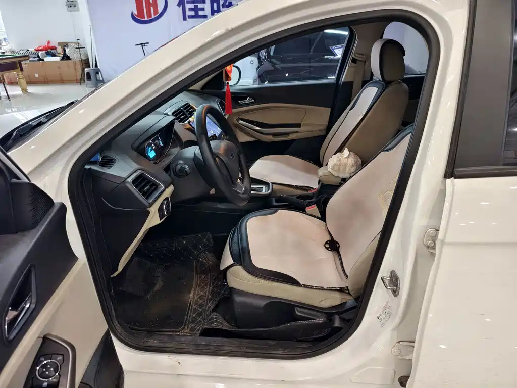 Ford Escort — миниатюра 6