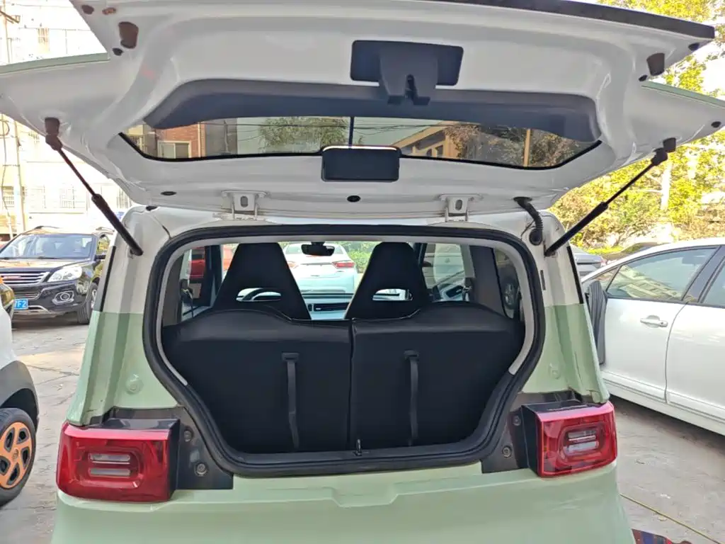 Wuling MINIEV — миниатюра 19
