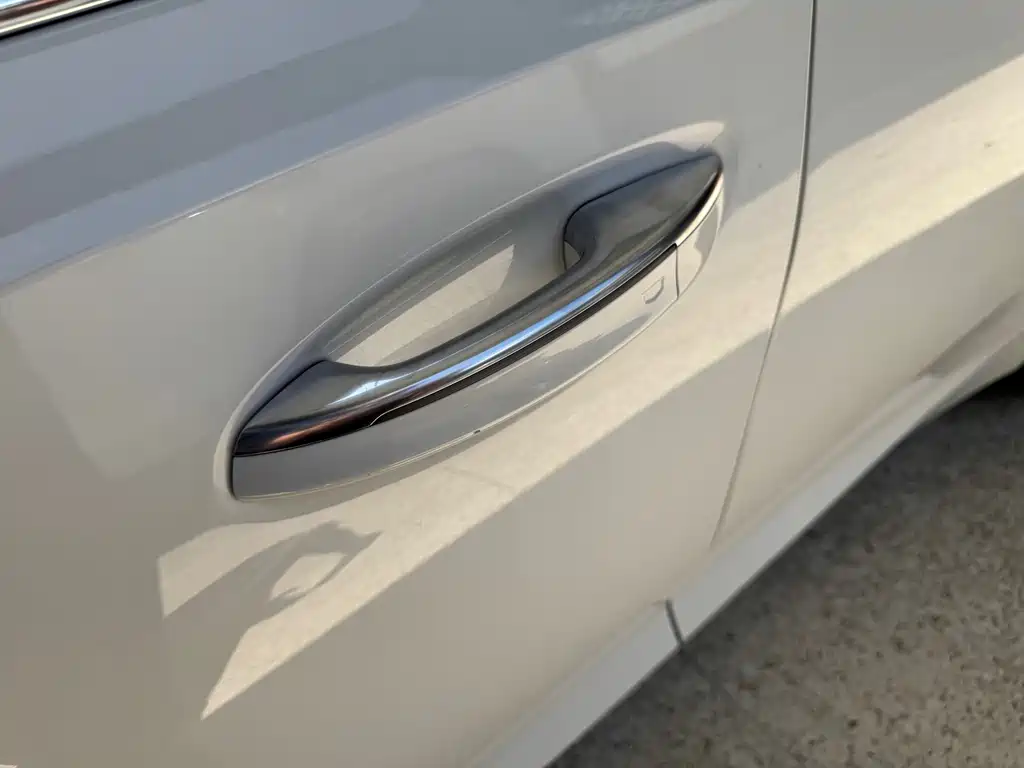 Cadillac CT5 — миниатюра 23