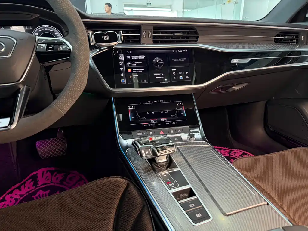 Audi A6L — миниатюра 6
