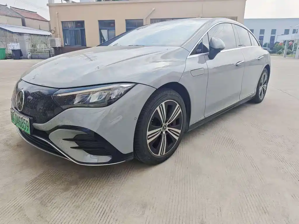 Mercedes-Benz EQE