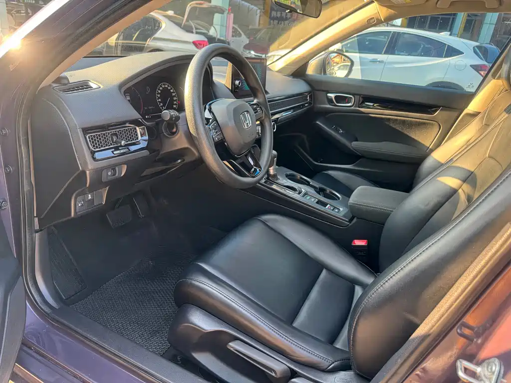 Honda Civic — миниатюра 4