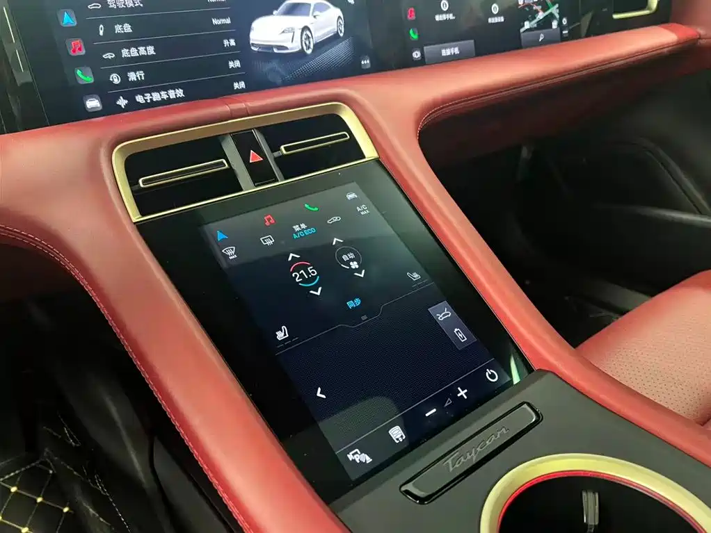 Porsche Taycan — миниатюра 12