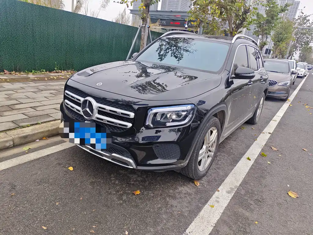 Mercedes-Benz GLB 2022