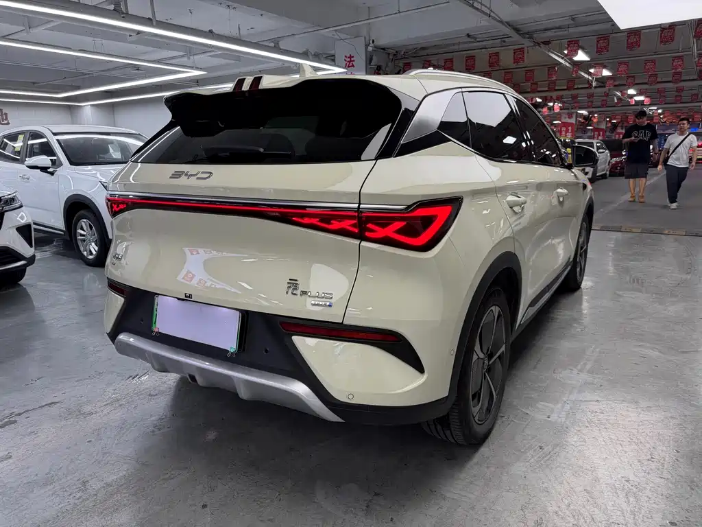 BYD Yuan Plus — миниатюра 10