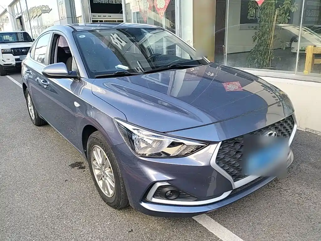Hyundai Elantra — миниатюра 4