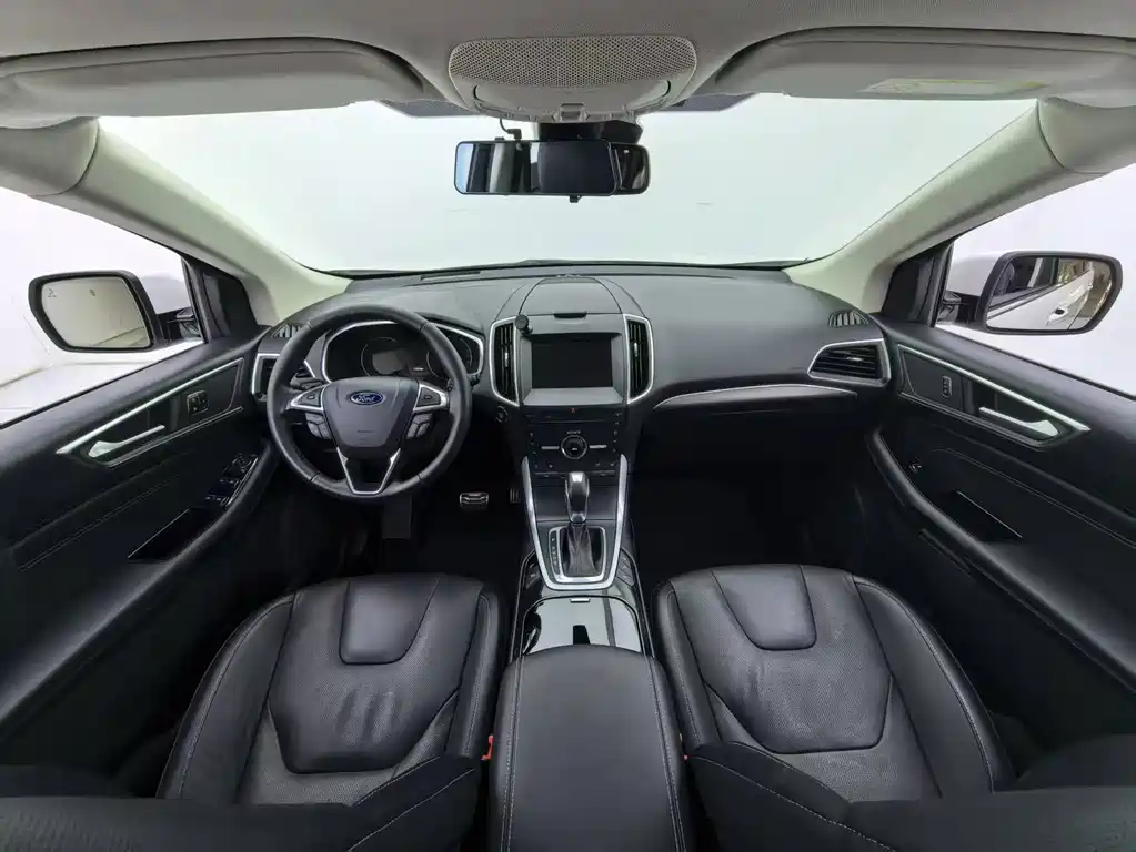 Ford Edge — миниатюра 7