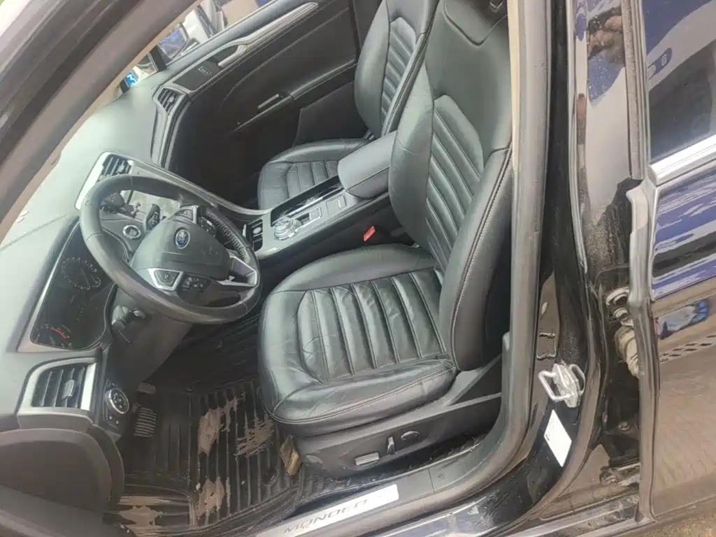 Ford Mondeo — миниатюра 15