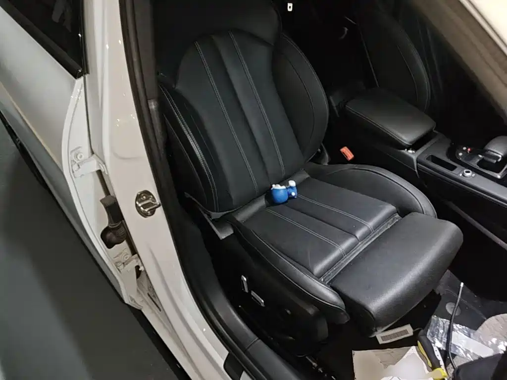 Audi A4L — миниатюра 25