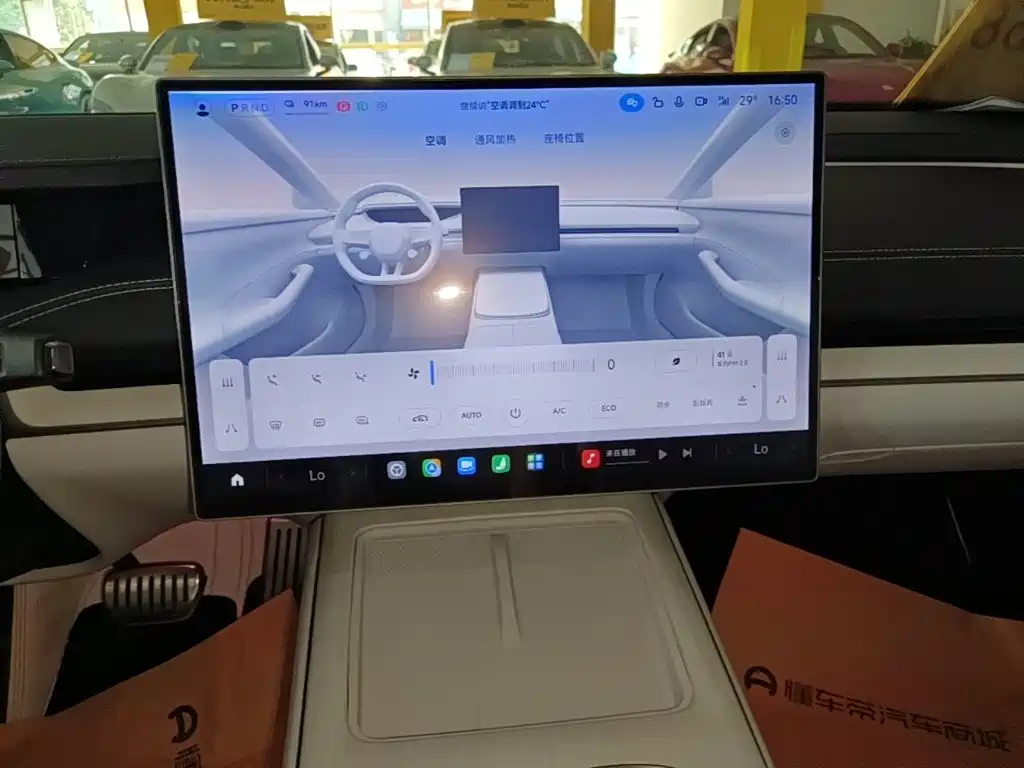 Xiaomi SU7 — миниатюра 13