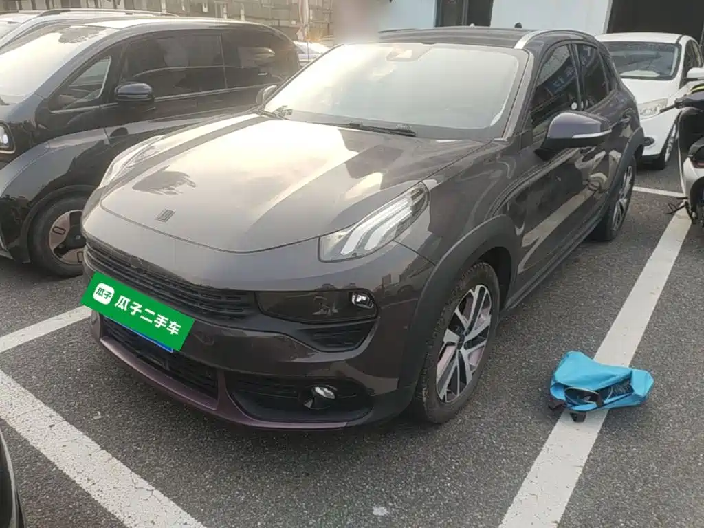 Lynk & Co 02 — миниатюра 2