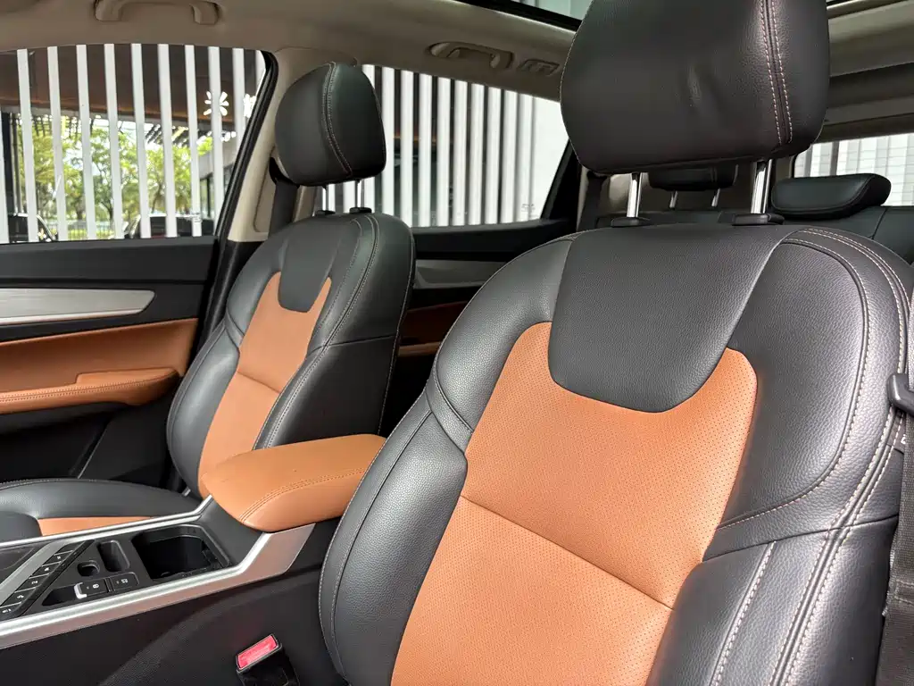 Geely Vision X6 — миниатюра 10