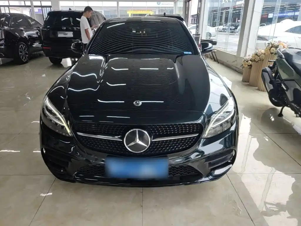 Mercedes-Benz C-Class — миниатюра 3