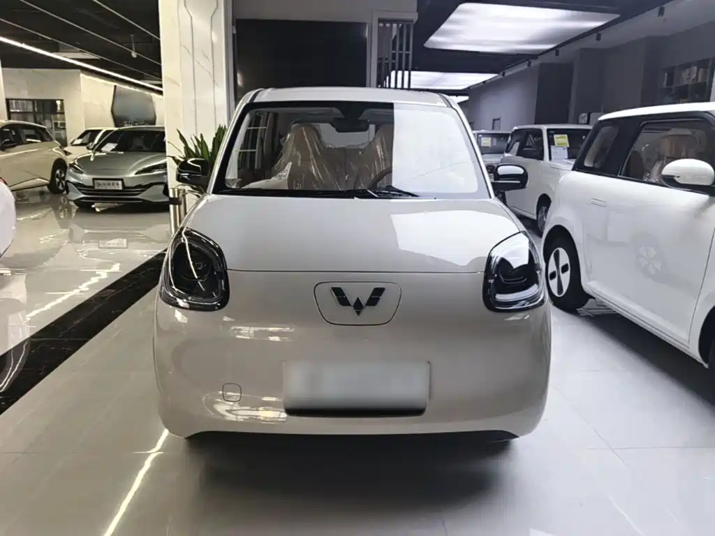 Wuling MINIEV — миниатюра 3