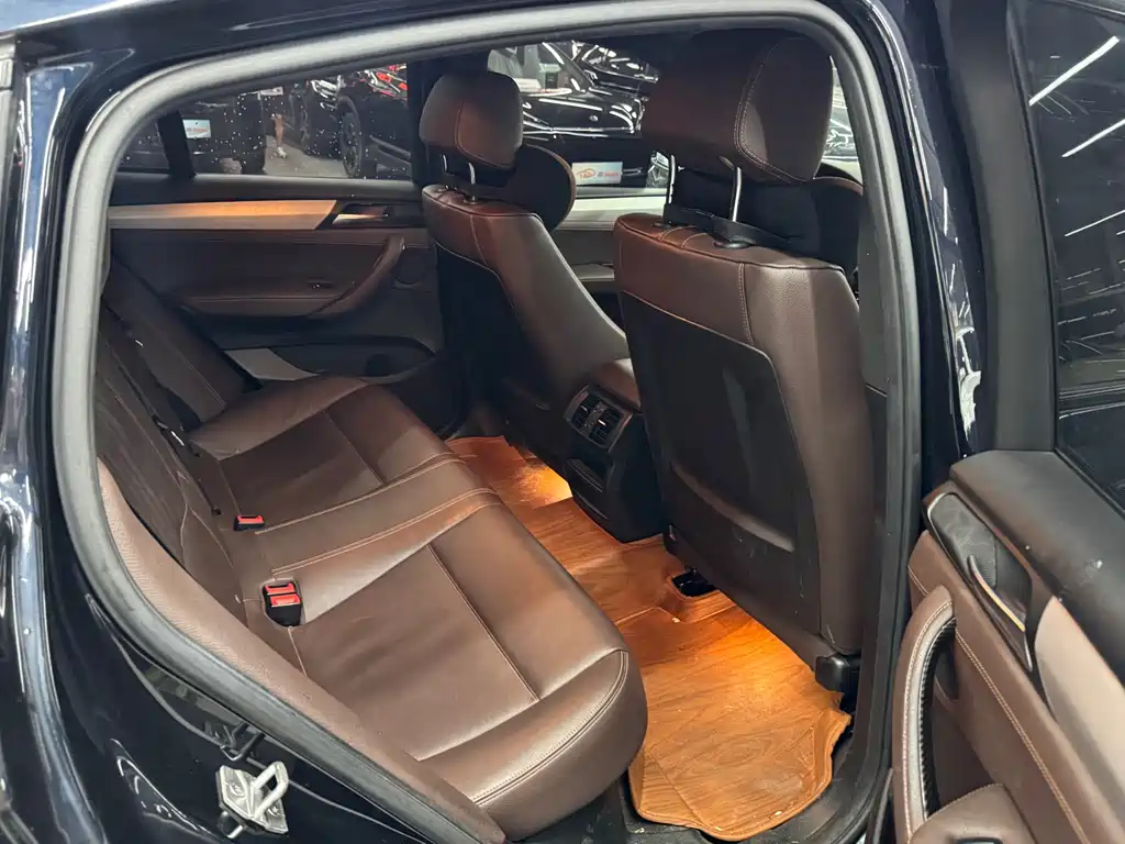BMW X4 — миниатюра 17