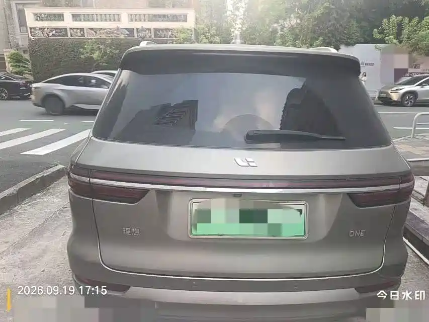 Li Auto Li ONE — миниатюра 7