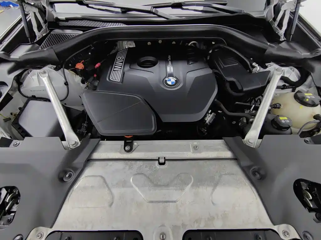 BMW X3 — миниатюра 6
