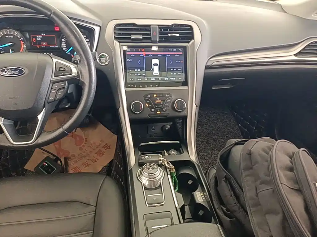 Ford Mondeo — миниатюра 13