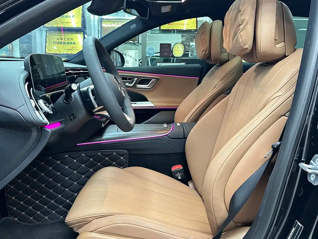 Mercedes-Benz E-Class — миниатюра 7
