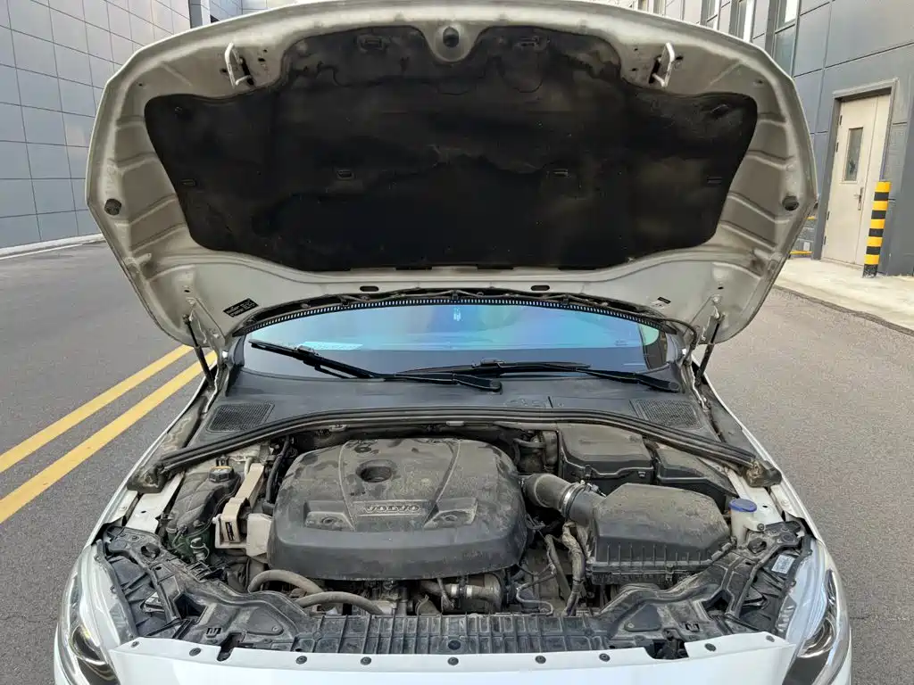 Volvo S60 — миниатюра 14