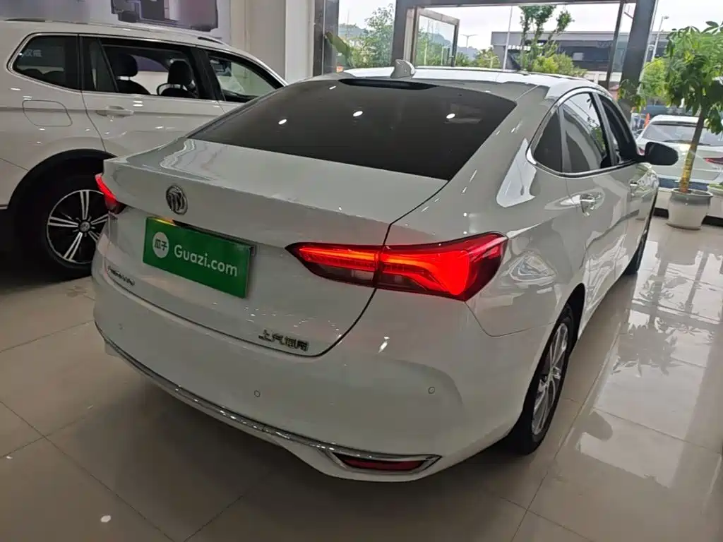Buick Verano — миниатюра 7