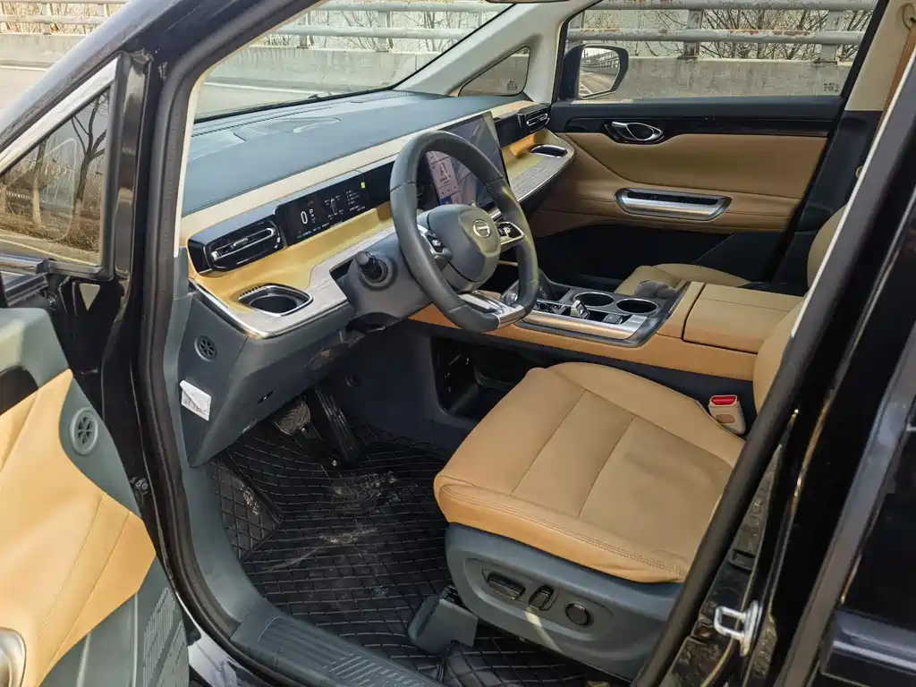 GAC TRUMPCHI E8 NEW ENERGY