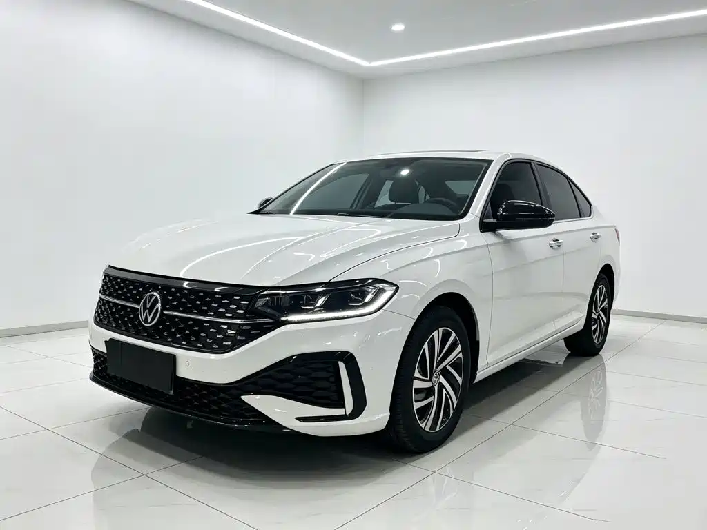 Volkswagen Lavida — миниатюра 2