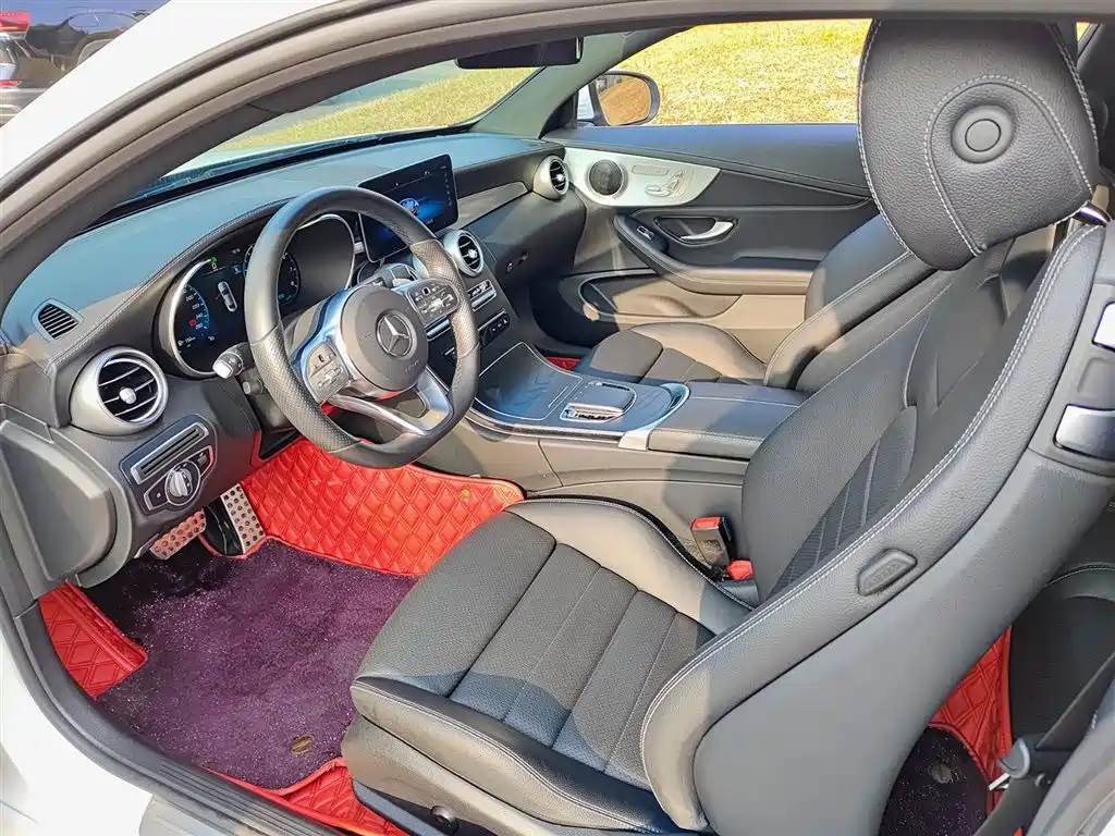 MERCEDES-BENZ C CLASS