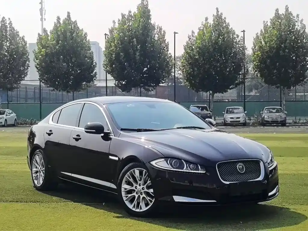 Jaguar XF — миниатюра 3