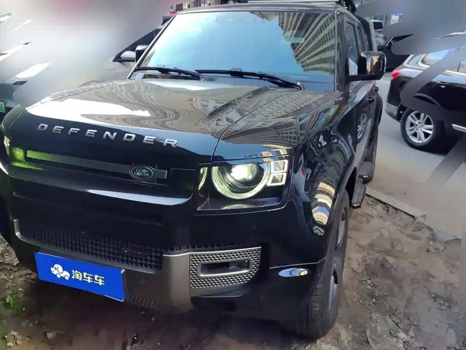 Land Rover Defender — миниатюра 2