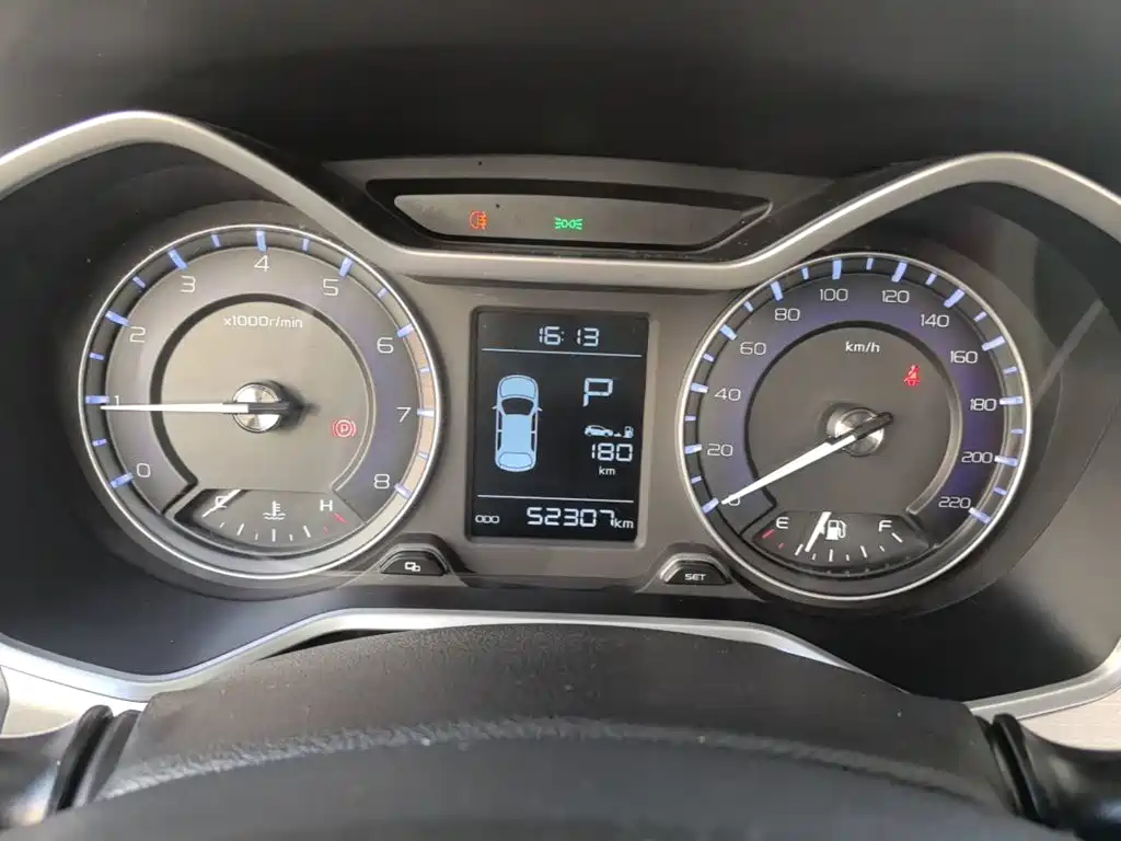Geely Vision X3 — миниатюра 12