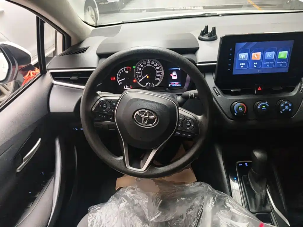 Toyota Corolla — миниатюра 11