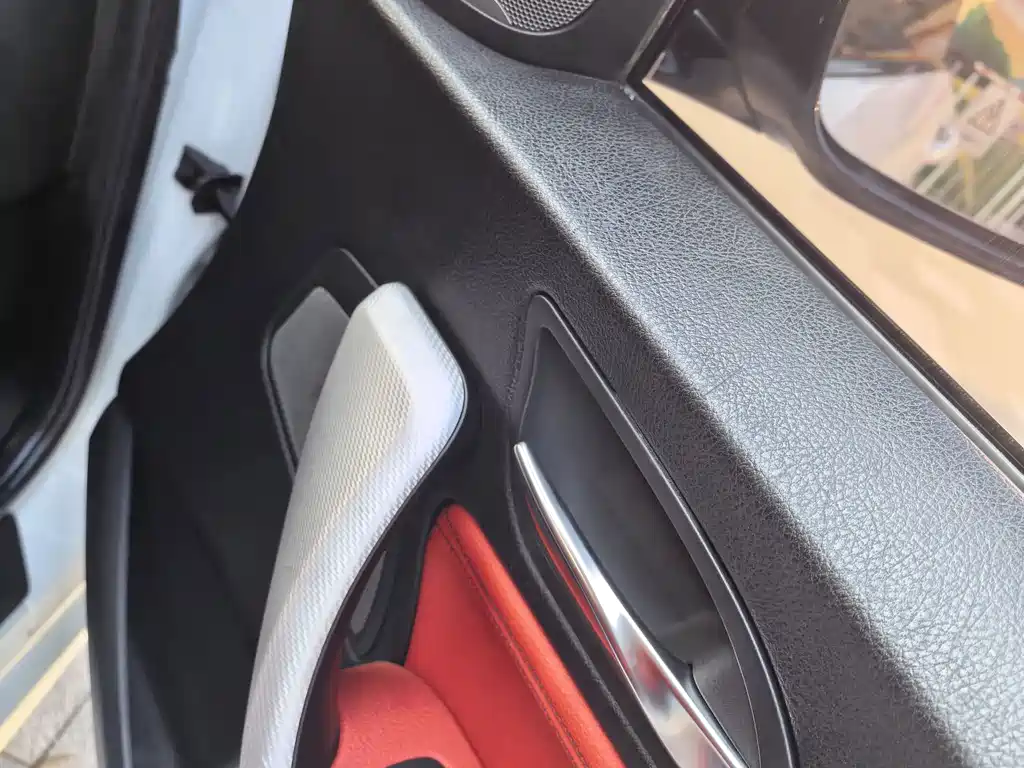 BMW 2 Series (Import) — миниатюра 5