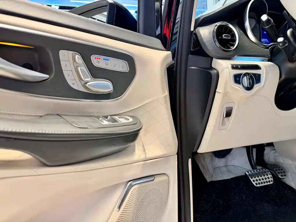 Mercedes-Benz V-Class — миниатюра 5