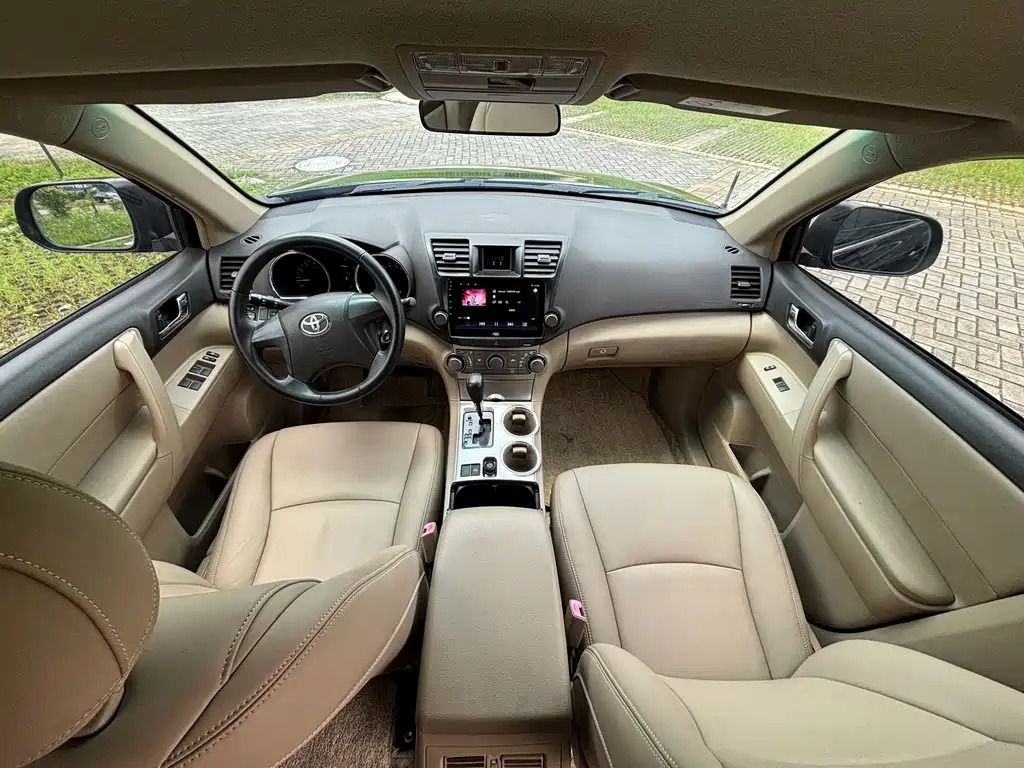 Toyota Highlander — фотографии объявления, Фото 10
