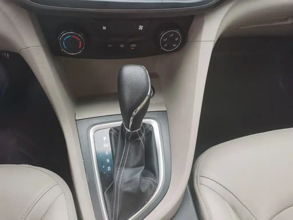 Buick Excelle — миниатюра 14