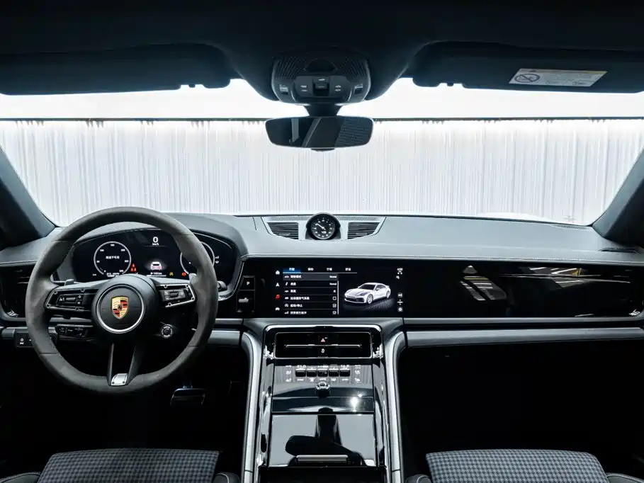Porsche Panamera — миниатюра 15