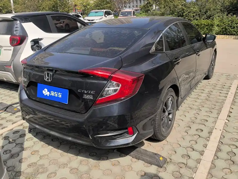 Honda Civic — миниатюра 3