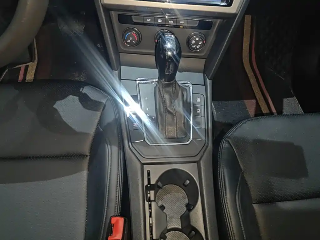 Volkswagen Lamando — миниатюра 14