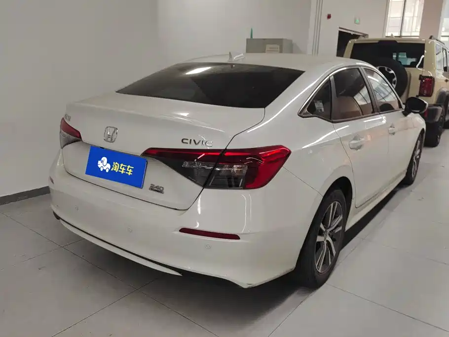Honda Civic — миниатюра 3
