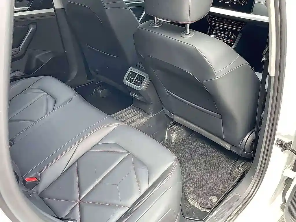 Volkswagen Lavida — миниатюра 7