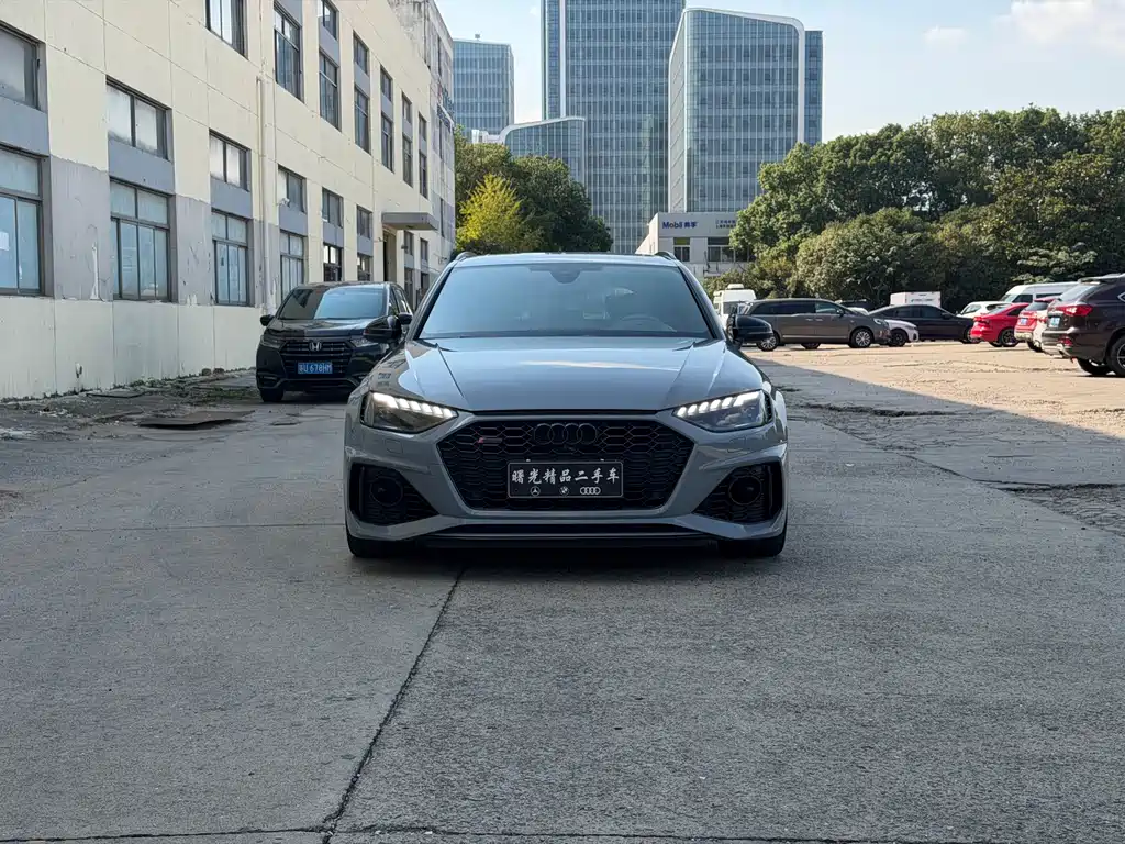Audi RS 4 — миниатюра 6