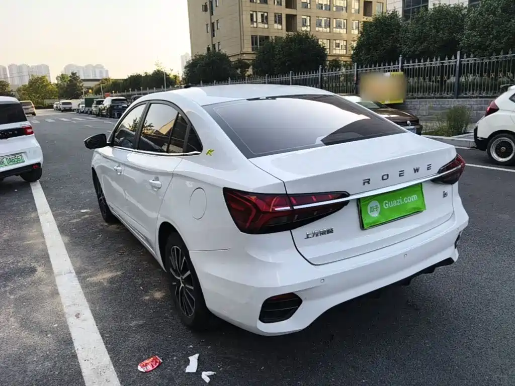 Roewe i5 — миниатюра 5