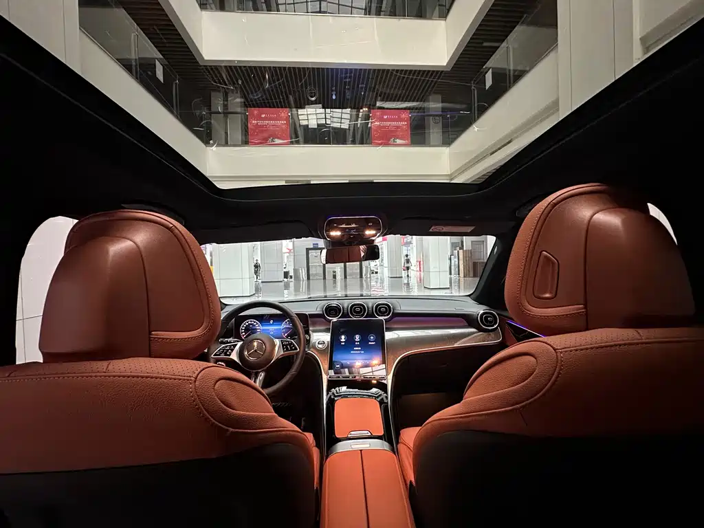 Mercedes-Benz GLC — миниатюра 12