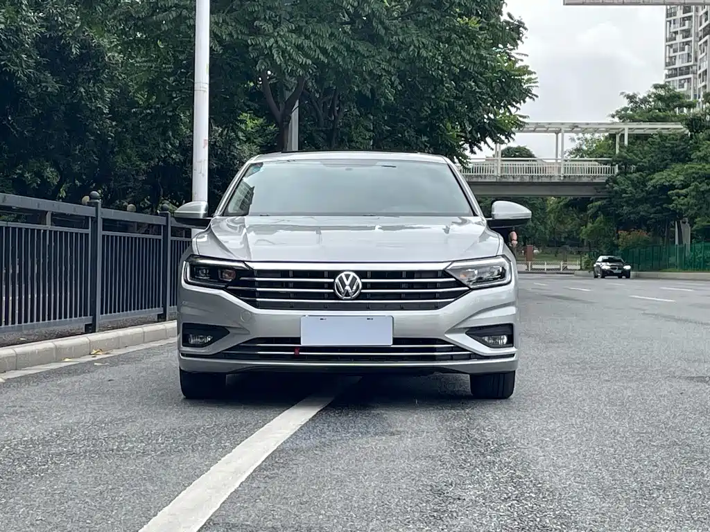 Volkswagen Sagitar — миниатюра 2