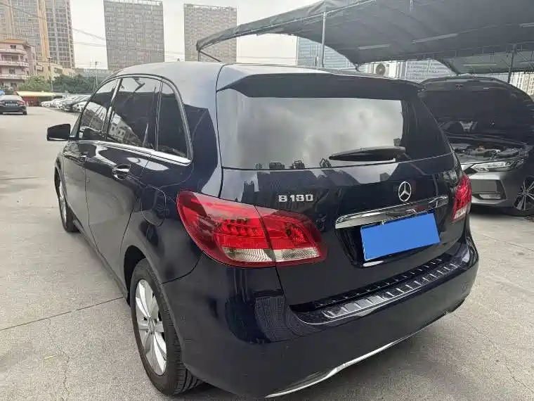 Mercedes-Benz B-Class — миниатюра 9