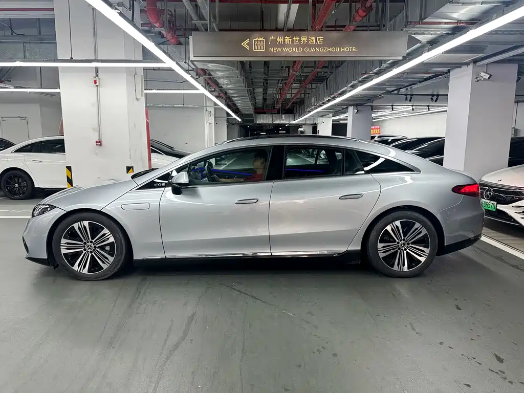 Mercedes-Benz EQS 2023 450+