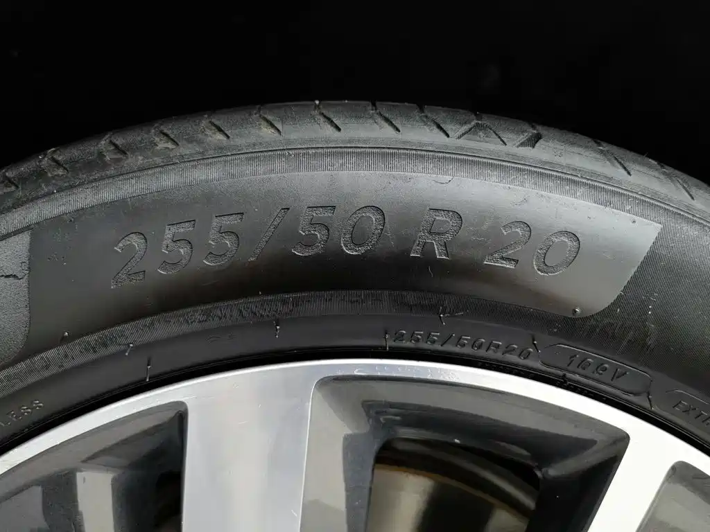 Li Auto Li L8 — миниатюра 24