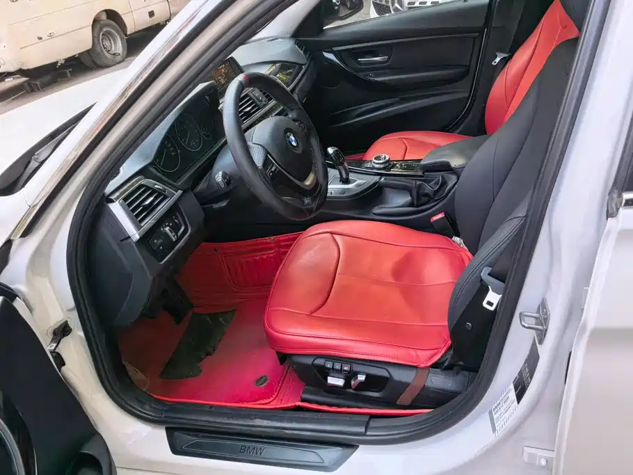 BMW 3 Series — миниатюра 9